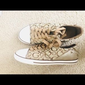 NEWW Guess Shoes